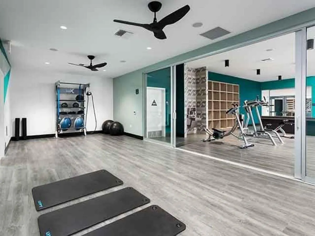 Burbank 1Br W Wd Pool Gym Nr Wf Tj Lax-720 Apartment Los Angeles